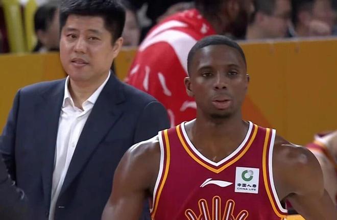 山西男籃簽下新外援，G聯賽18+5+8雙能衛加盟，基本取代諾威爾