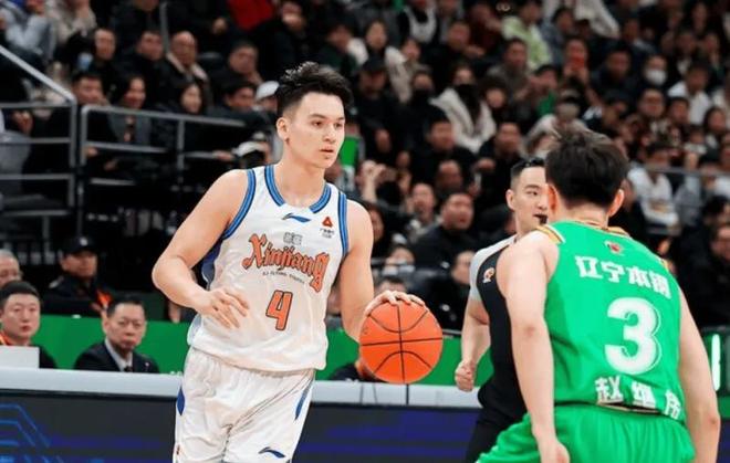 格蘭立竿見影！雙核缺席惜敗遼寧，3小將被盤活，補強控衛可蛻變