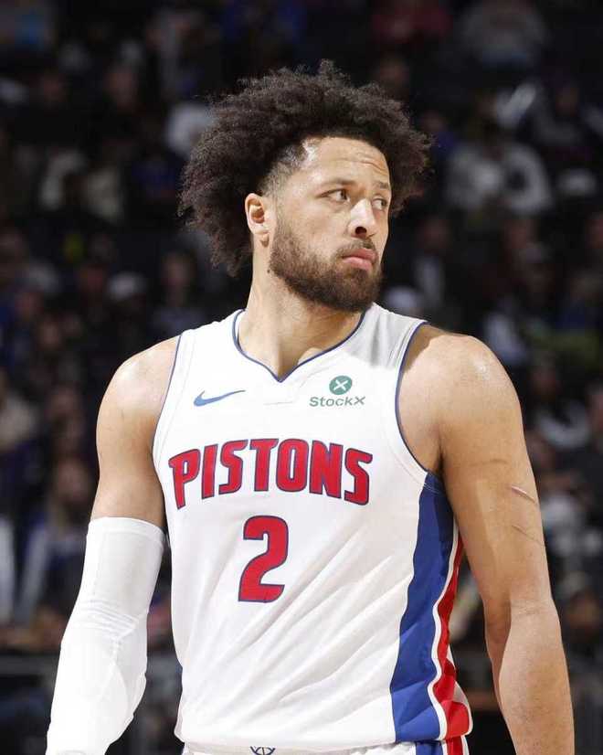 鞏固東部第一！佈克傷停活塞16分逆轉太陽 狄龍6犯阿倫33分